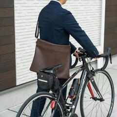 【美品】大人サコッシュ