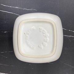 国産　耐熱セラミックおひつ レリーフ 黒釉の画像