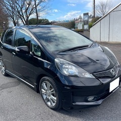 マニュアル6速🚗フィット RSの画像