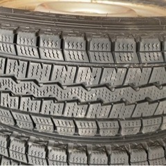 軽トラ、軽バン　スタッドレスタイヤ4本タイヤホイールの画像