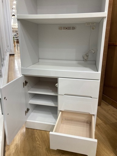 【トレファク高槻店】取りに来られる方限定！スリムタイプの食器棚のご紹介です！