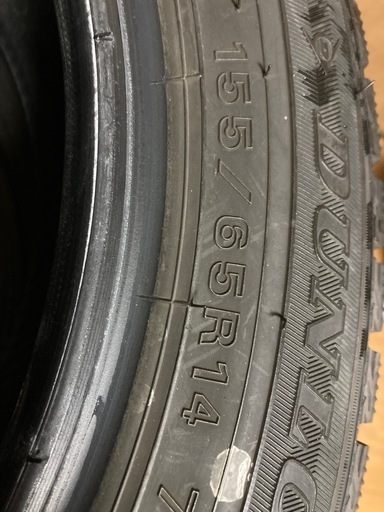 引渡し決定ｽﾀｯﾄﾞﾚｽﾀｲﾔ155/65R14