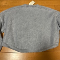 ふわふわショート丈ニットの画像