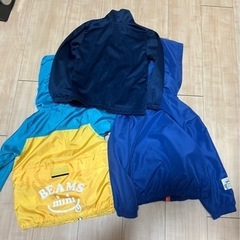 子供用のジャケットの画像