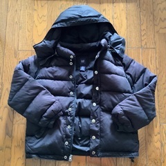 【中古！】GAP ギャップ　XSサイズ　ダウンジャケット　フード付き　フード取り外し　ダウン90% ブラック　黒の画像
