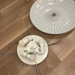 IKEA シーリングライト　イケアの画像