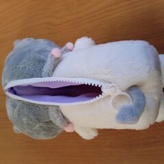クロミちゃんぬいぐるみペンケースの画像