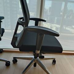 オフィスチェア - OffMax Deluxe Office Chair ≪とても良い状態≫ の画像