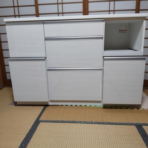 収納量たっぷりのKitchenｷｬﾋﾞﾈｯﾄ