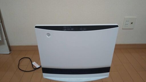 電気ファンヒーター