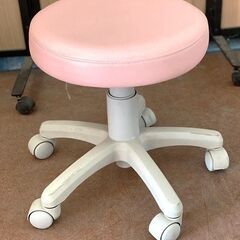 ピンク　回転イス　丸椅子　高さ調節可能　作業イス　直径30cm ...