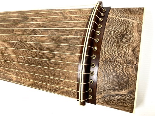 激安通販 ◇和琴◇13弦 琴 クルムラ楽器 全長188cm 琴柱／口前カバー／丸 和楽器
