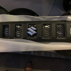 JB74ジムニーシエラ純正フロントグリル新車はずし 