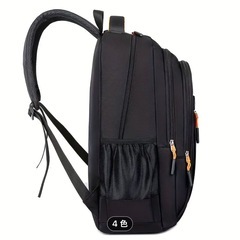 新品　リュック　黒　ブラック　多収納　4ポケット　通勤　通学　スポーツ　部活の画像