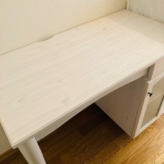 超美品❣️デスクの画像