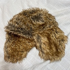 キッズ　GAP 防寒帽子　の画像