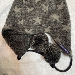 アディダス　ニット帽　54〜57センチ　アクリル100%　の画像