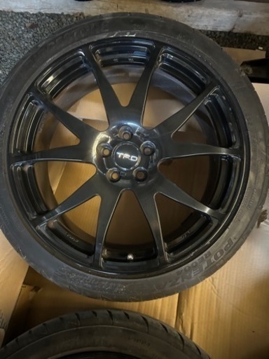 美品！TRD 18インチ タイヤホイールセット