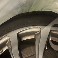 綺麗★スタッドレス 225/60R17 ブリヂストン バルミナ アルファードの画像