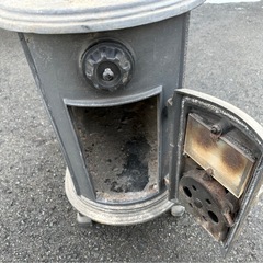 薪ストーブ 鋳物引き取り限定の画像