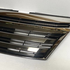 C26 後期 セレナ ライダー 純正フロントグリル アッパー ラジエターグリル ラジエーターグリル 62310-1A25Dの画像