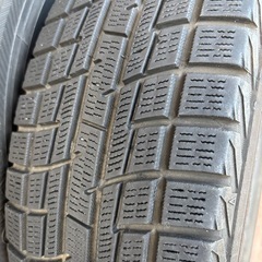 ★スタッドレスタイヤ 4本 175/65 R15 状態良しの画像