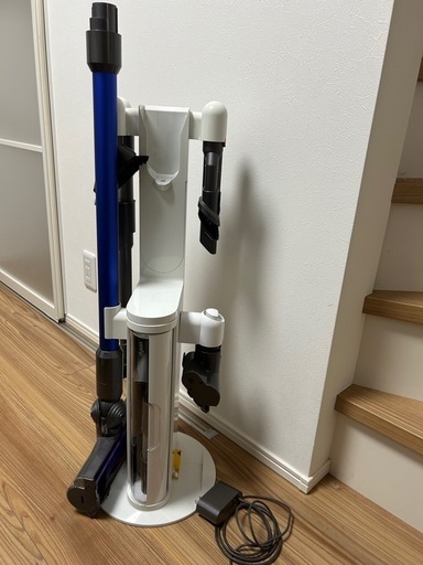 【お譲り先決定しました。】Dysonパーツ付き純正スタンド