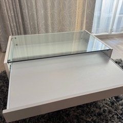 ガラステーブル　引き出し付の画像