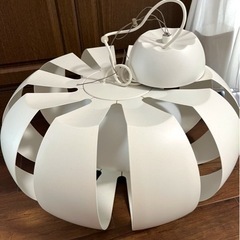 IKEA スチール製照明器具 ホワイト