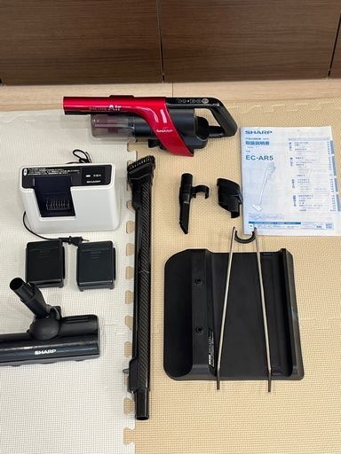 シャープ　コードレス掃除機　サイクロン式