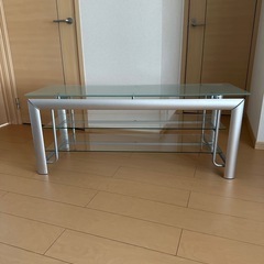 テレビ台の画像