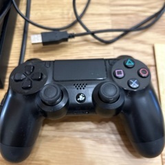 ＰＳ4コントローラー付き(ジャンク品)の画像