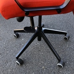 (ジM-208)家具 IKEA MARKUS オフィスチェア ¥3,850(税込み)の画像