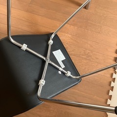 ダイニングテーブル&椅子の画像