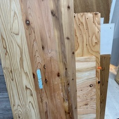 木の壁フレームの画像