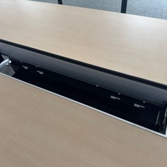 金額調整可能会議テーブルWT200シリーズボート形の画像