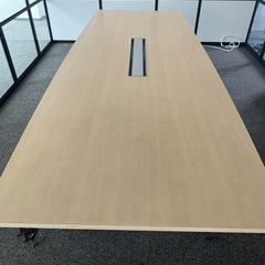 金額調整可能会議テーブルWT200シリーズボート形の画像