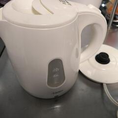 電気ケトル　ポット　お湯沸かし器