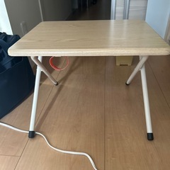 小物の棚キレイ
の画像