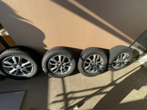 【美品】ブリジストン スタッドレスタイヤ 195/65R15 4本セット