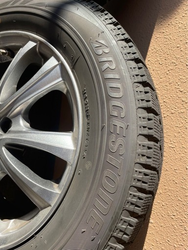 【美品】ブリジストン スタッドレスタイヤ 195/65R15 4本セット