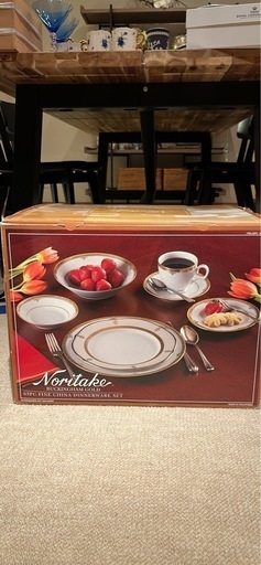 新品ノリタケ8人用ディナーセット