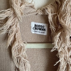 △【RODEO CROWNS】フリンジカーディガン ベージュ　Fの画像