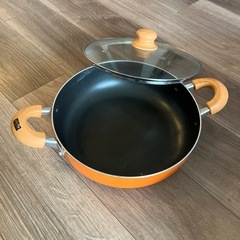【差し上げます】蓋付き鍋