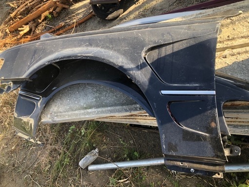 シーマ フェンダー