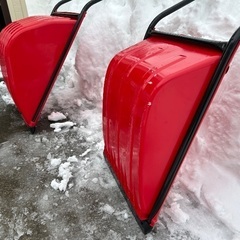 （再度引き取り手を急募）　ママさんダンプ　スノーダンプ　　大-小　2台セットの画像