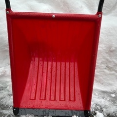 （再度引き取り手を急募）　ママさんダンプ　スノーダンプ　　大-小　2台セットの画像