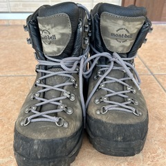 mont-bell 登山ブーツ