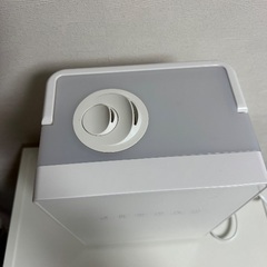 ゼンケン　白 置き型加湿器 タッチパネル式の画像