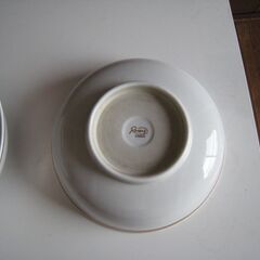 中古！22㎝丼2枚差し上げます。の画像